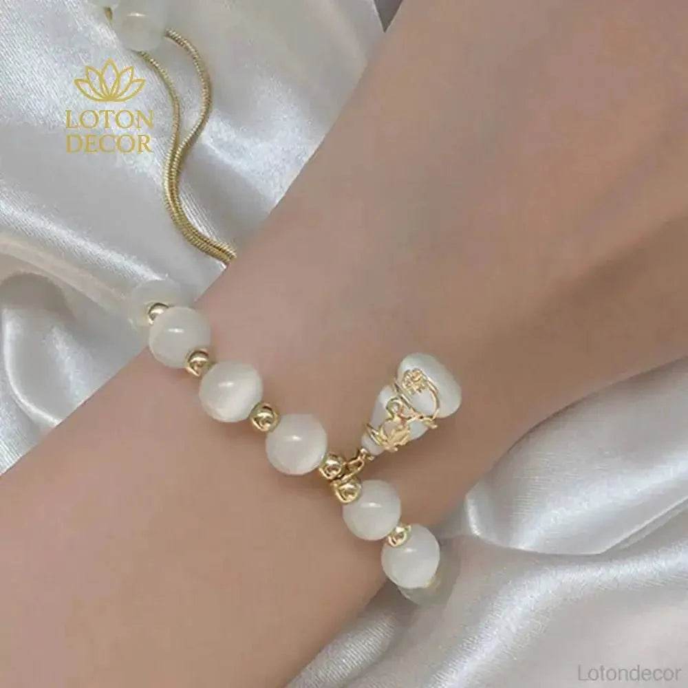 Cat’s Eye Wu Lou Bracelet – Gemstone Wealth Charm for Women - Loton Decor