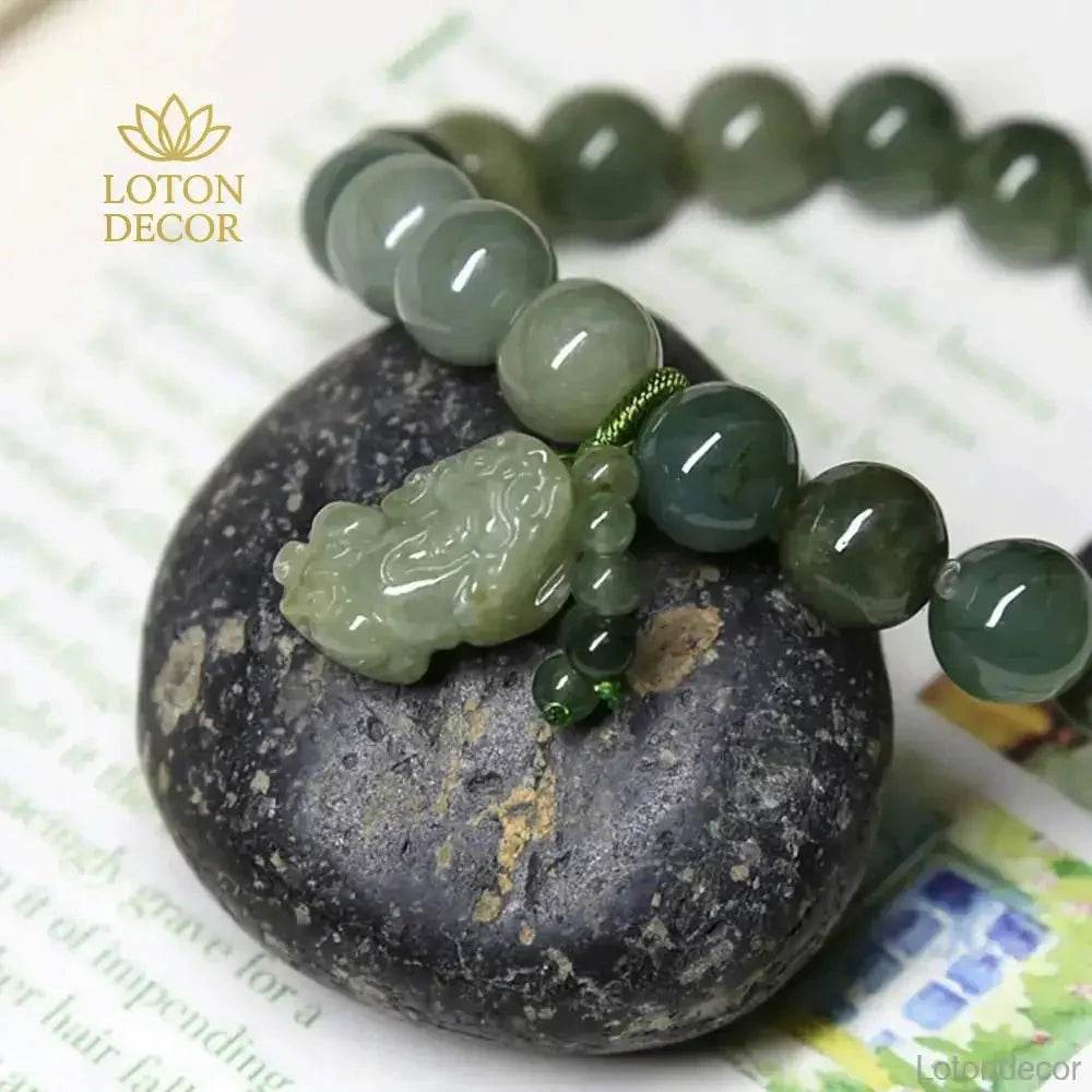 Emerald Pixiu Jade Bracelet – Lucky Wealth Bangle for Men & Women - Loton Decor