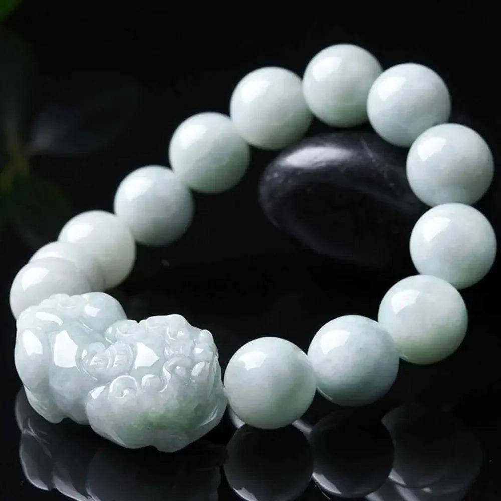 Emerald Pixiu Jade Bracelet – Stretchy Wealth Amulet for Fortune - Loton Decor