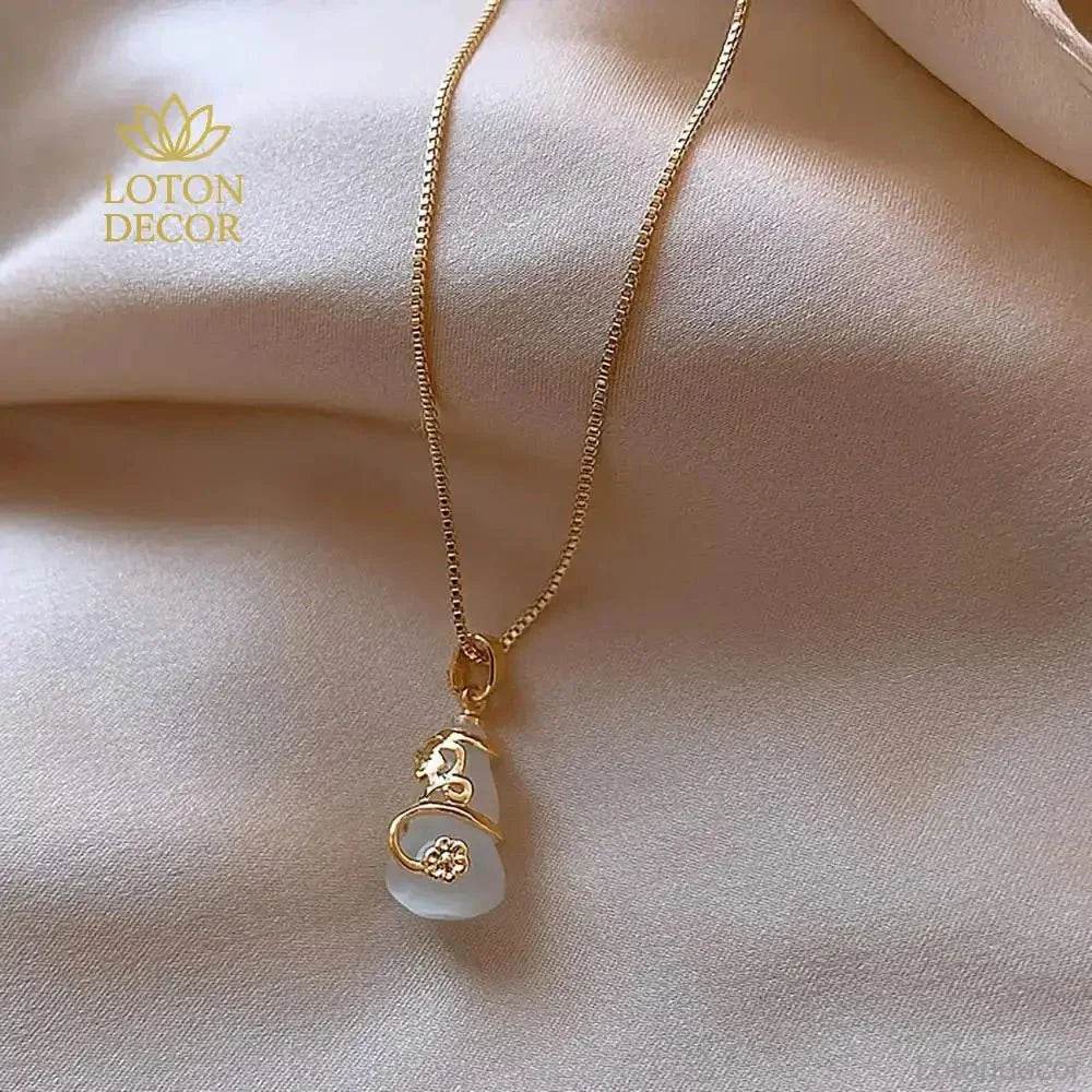 Gold Wu Lou Cat’s Eye Necklace – Luck & Prosperity Charm - Loton Decor