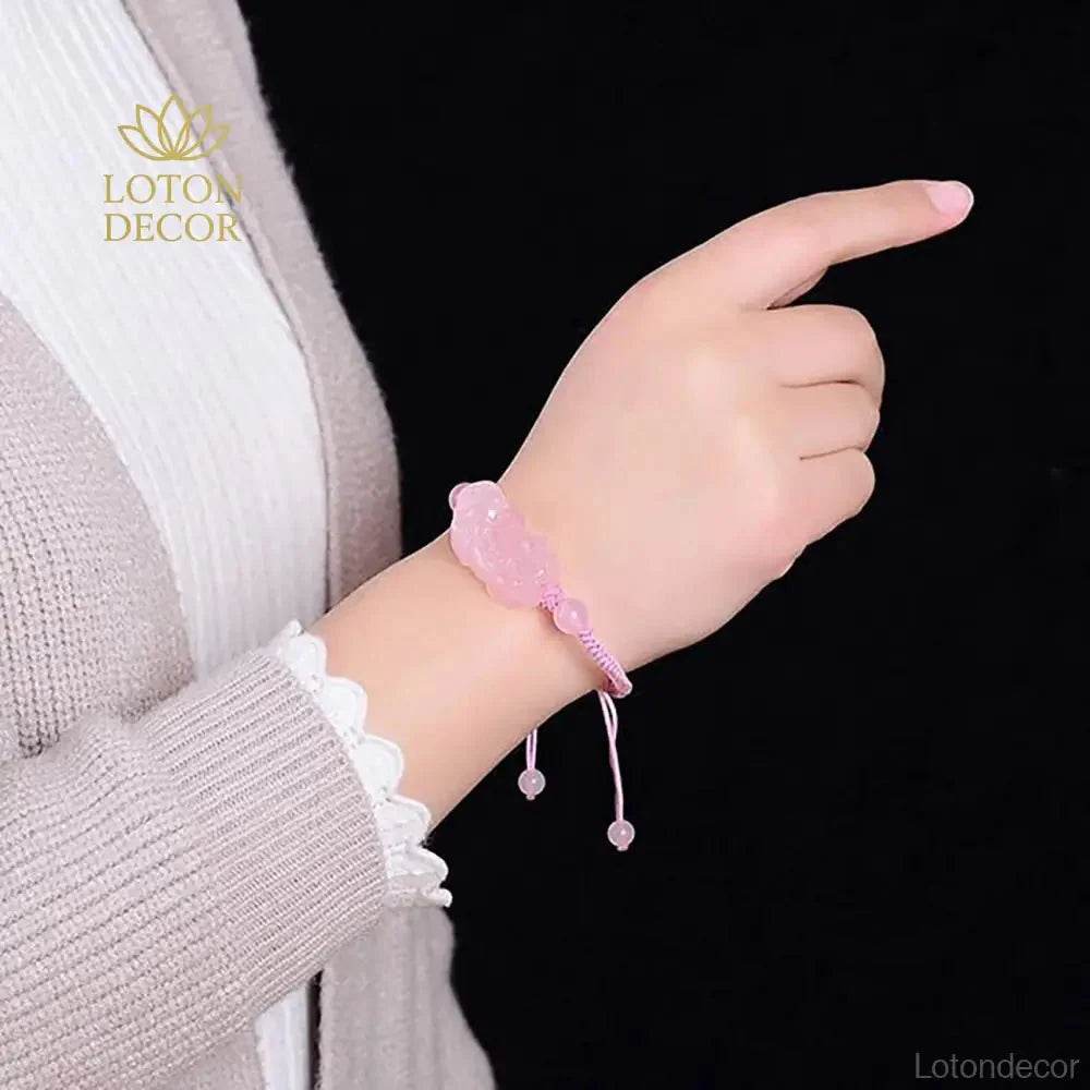 Pixiu Gemstone Bracelet – Antique Style Wealth Amulet - Loton Decor